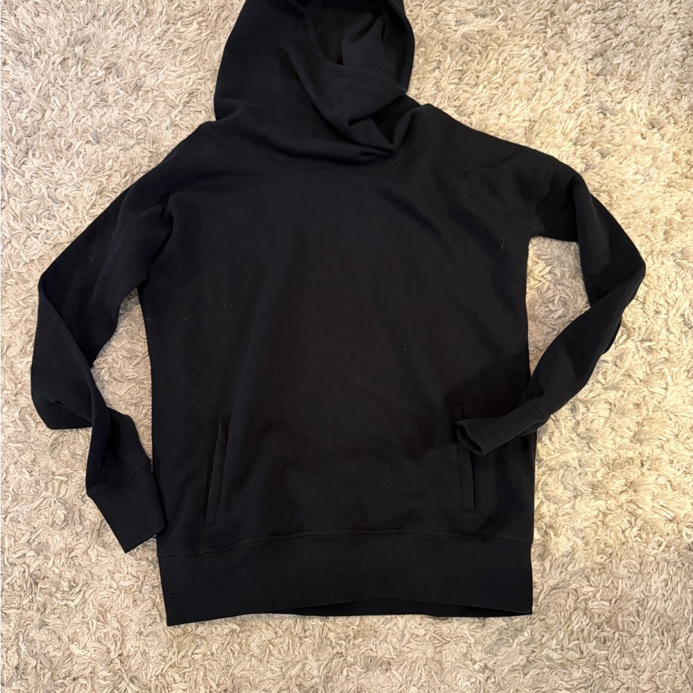 ZYIA Women’s Classic Black Hoodie